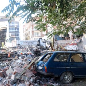 balikesirde artci sarsintilar devam ediyor eb4zt432