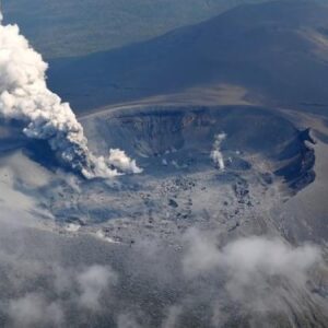 yanardag patladi uyari anonslari basladi kilometrelerce alana tas yagacak IQI4zVpn
