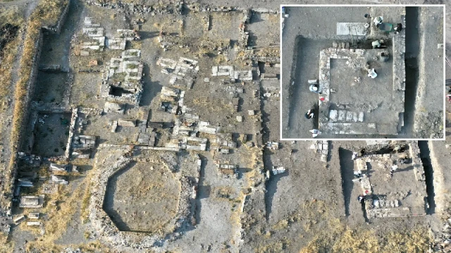 bin yillik izler ortaya cikti sultan alparslanin fethettigi yerde ilk cuma namazinin kilindigi camide bulundu LIJZZTxG