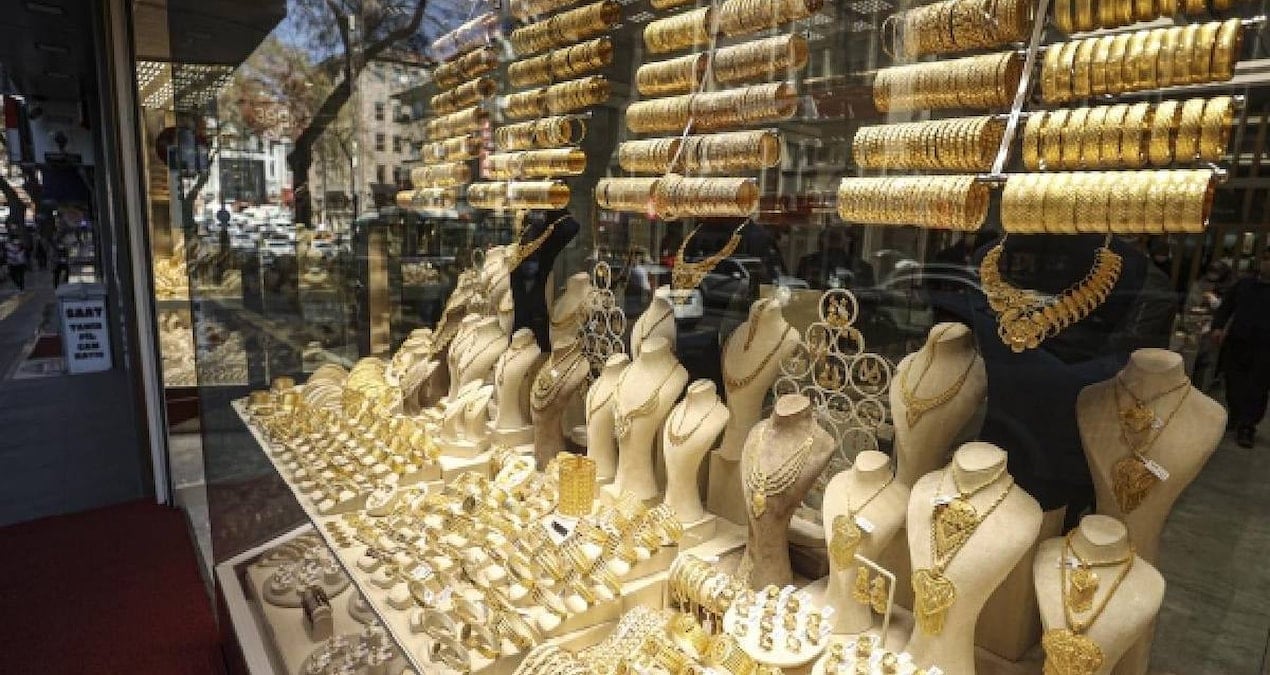 her iki kisiden biri tasarruf yapiyor ama yuzde 63u yastik altinda hhXhIwhm