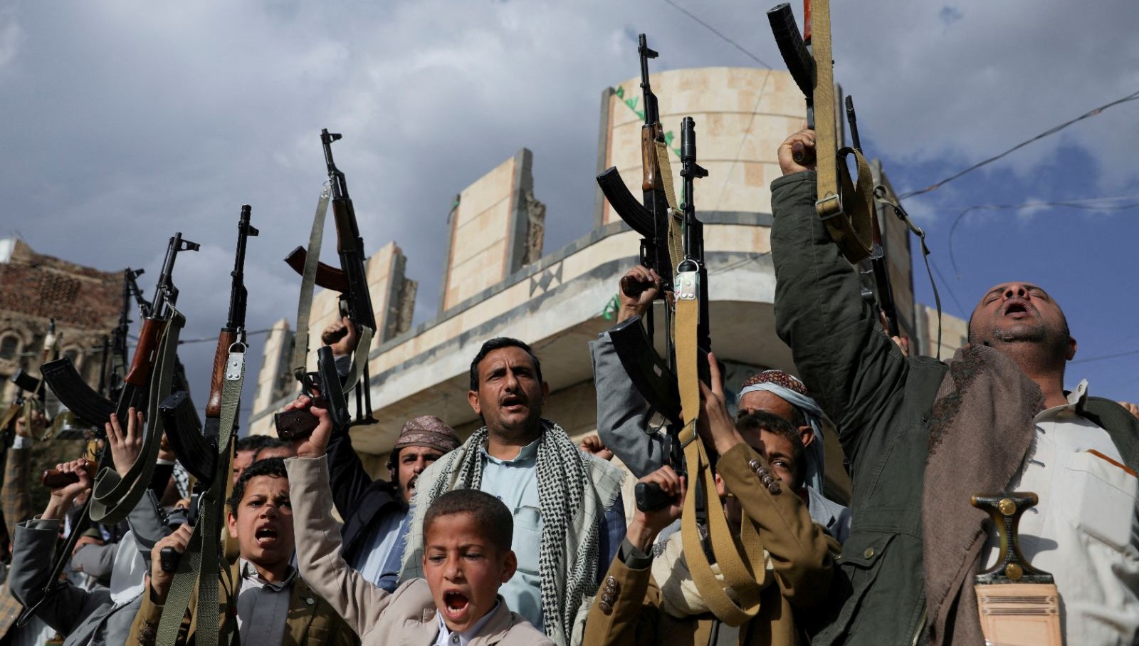 husiler israilin eilat sehrinde iki hedefi ihalar ile vurdu 3u agir 50 yarali DzrGTmn2