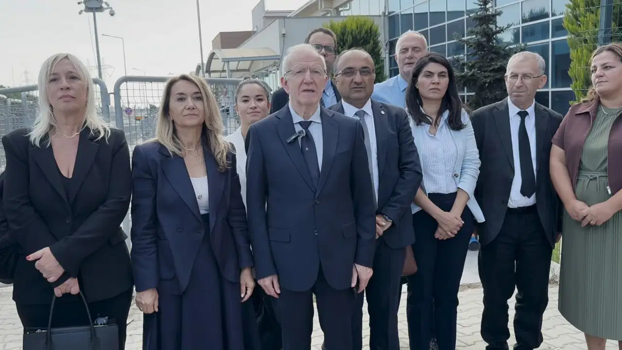 istanbul barosu davasinda ara karar cikti durusma ocak 2026ya ertelendi fnykzKdr