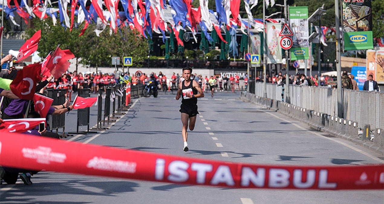 istanbulda bu yollar bugun 6 saat kapali 3ePENdzc