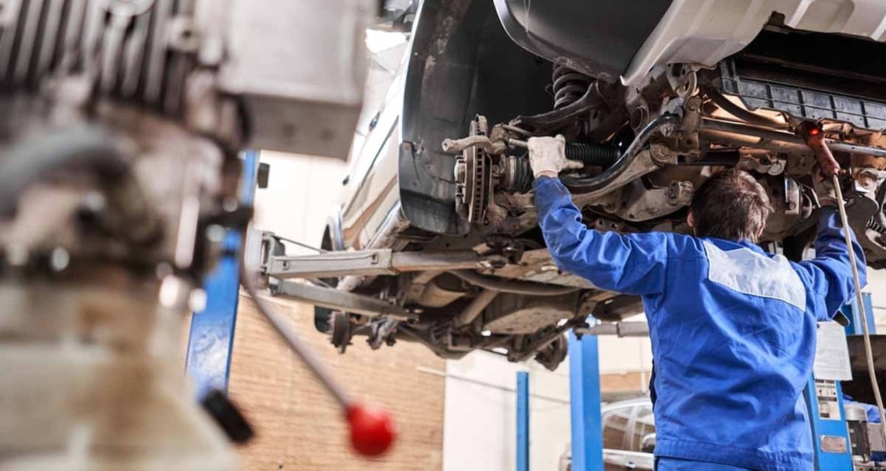 talep cakilinca bunyesinde 14 markayi barindiran otomotiv devi fabrikalarinin kapisina kilit vuruyor AlcwIGmK