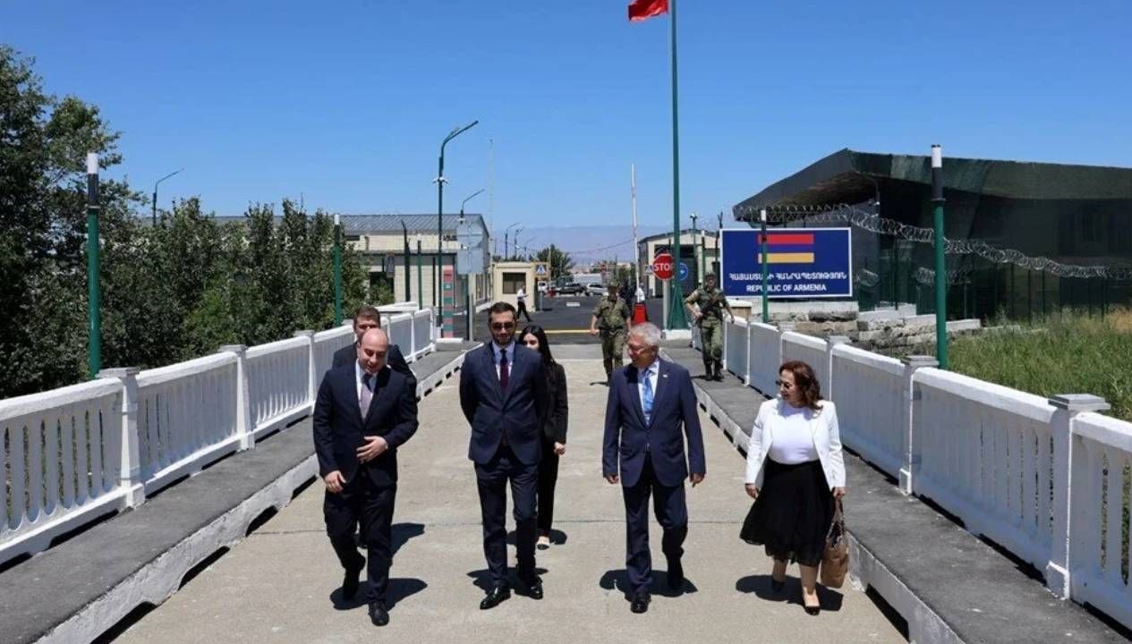 turkiye ermenistan iliskilerinde yeni adim BT1Gb115