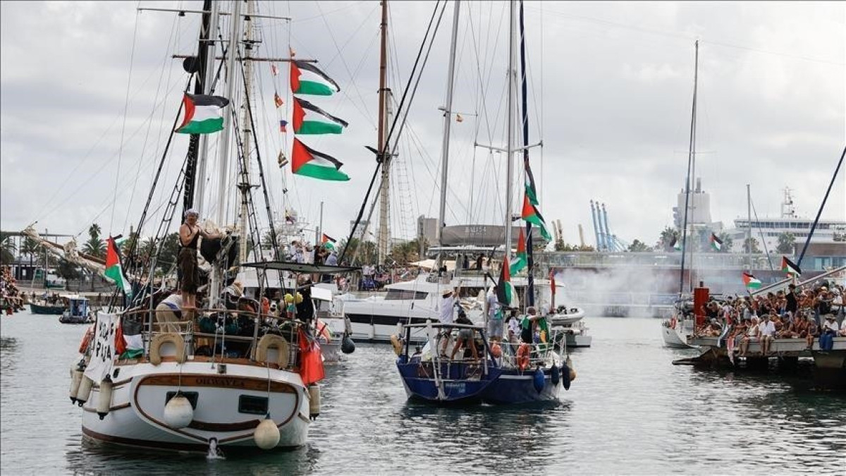 kuresel sumud filosu gazzeye dogru devam 120 deniz mili sinirina yaklasiyoruz BbnDGZxt