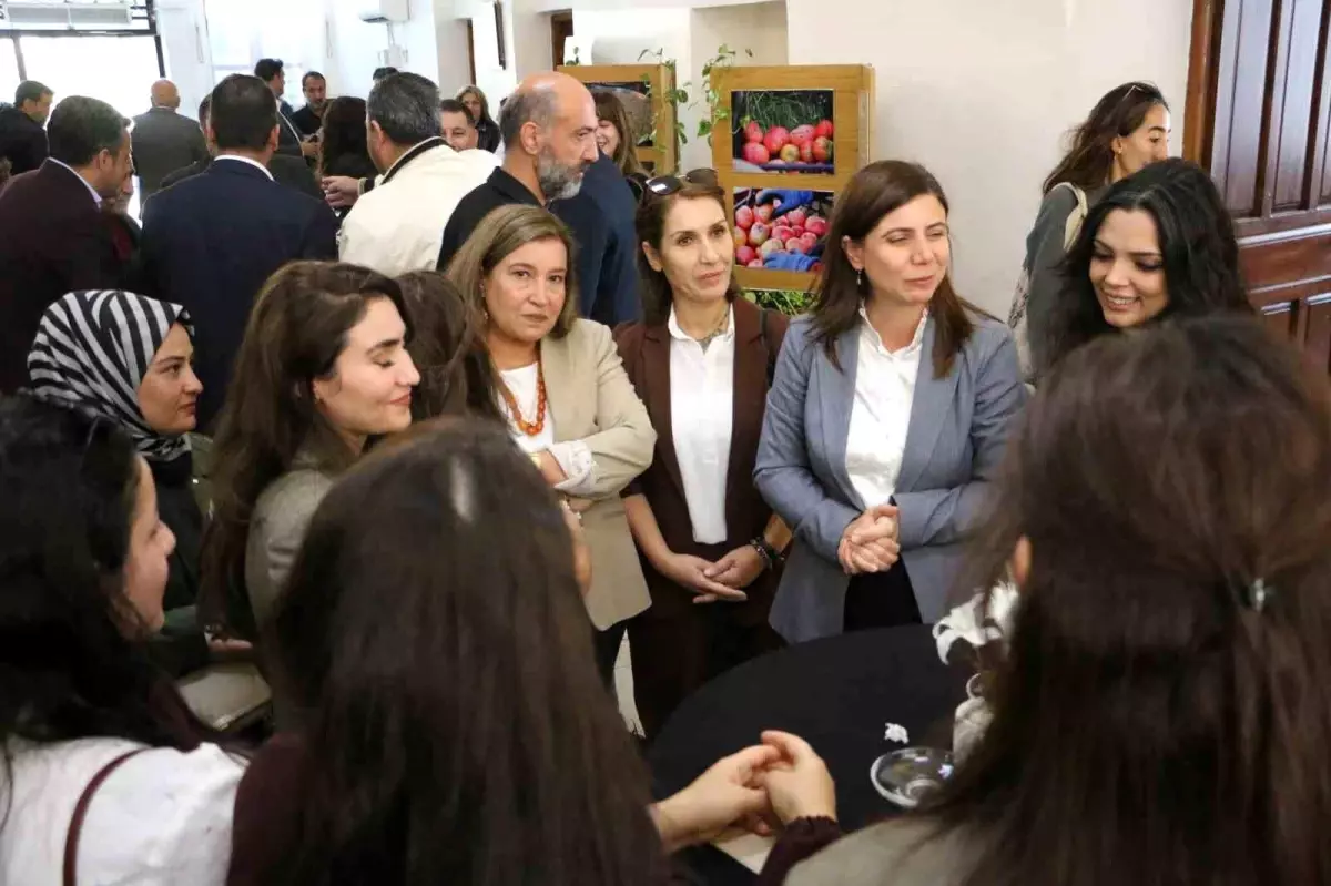 diyarbakirda key ma kadin kooperatifinin cerci satis noktasi acildi KqQVueCU.jpg