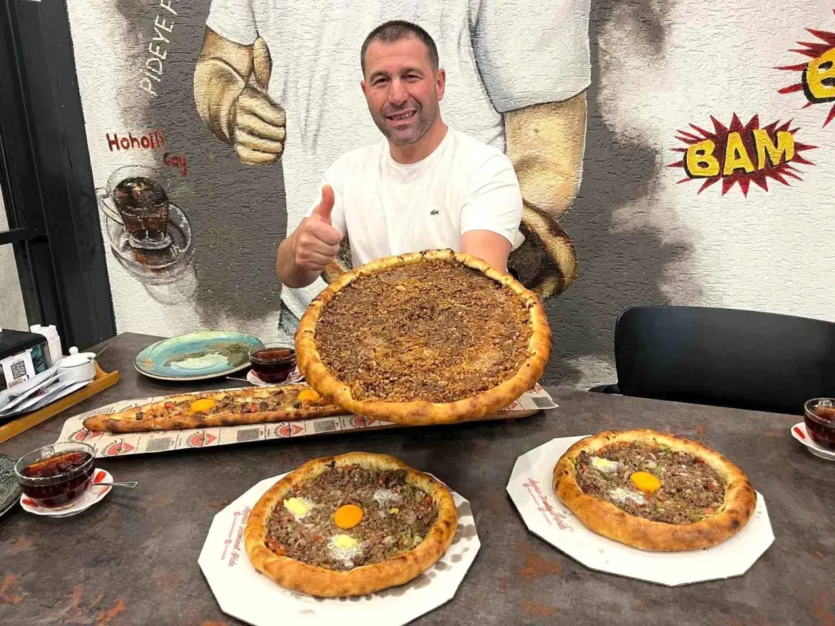 trabzonun elmali pidesi geleneksel tatlara modern dokunus W5MIk4kI.jpg