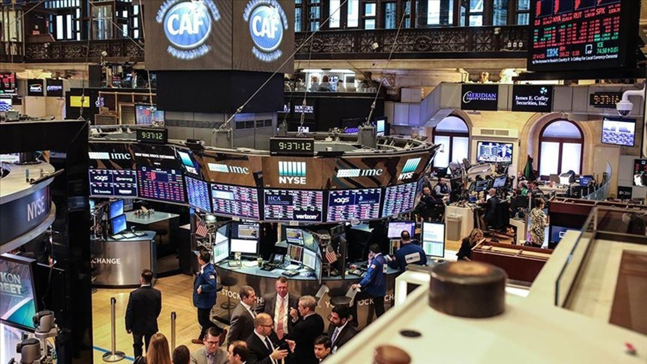 New york borsasi karisik seyirle acildi HItZ7ubt