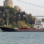 Ukrayna aciklarinda turk gemisi vuruldu AHFZ5Bq8